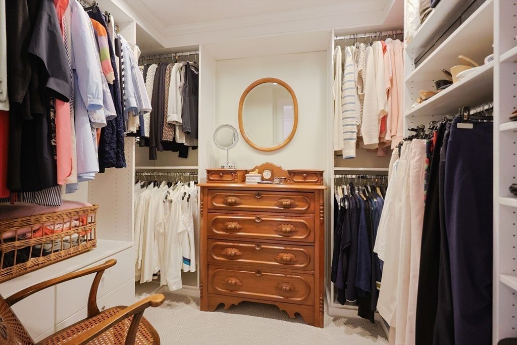 Interior, Walk-in Closets