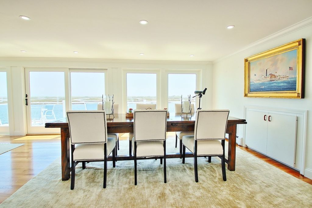 Dining room, Interior, Recessed Lighting, Water, Wood Texture Flooring