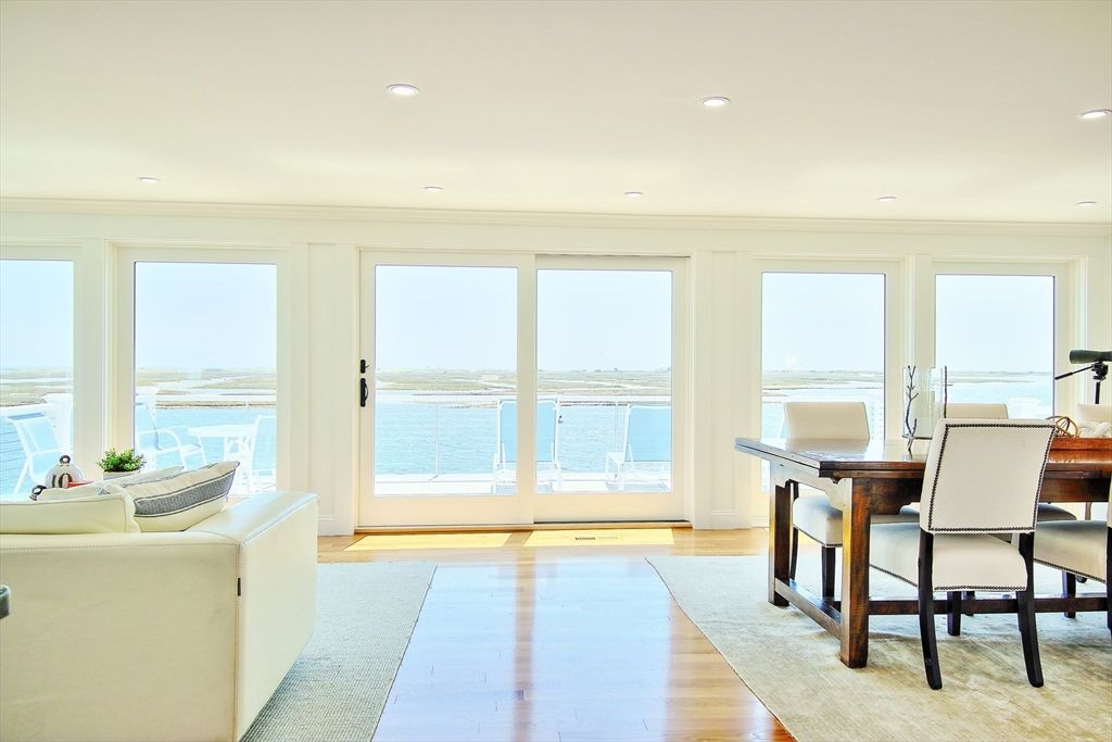 Home Office, Interior, Recessed Lighting, Water, Wood Texture Flooring