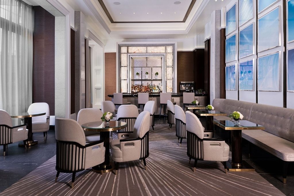 Dining room, Interior, Recessed Lighting