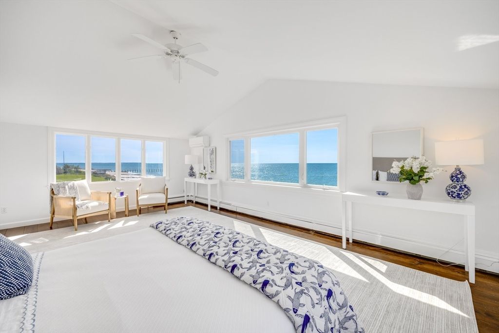 Bedroom, Interior, Water, Wood Texture Flooring