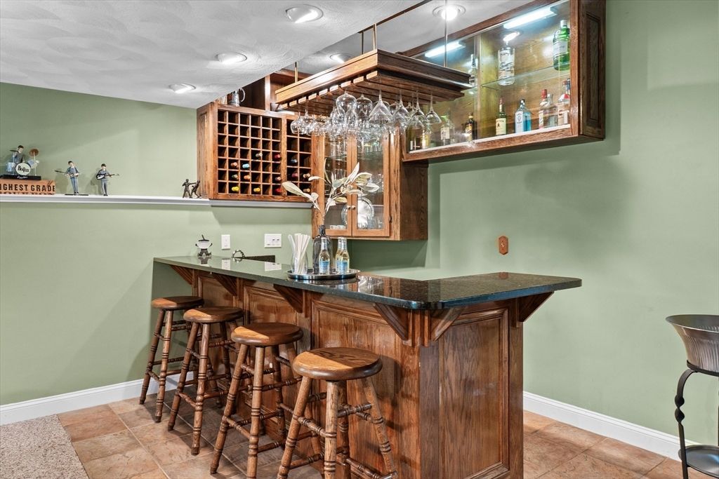 Interior, Recessed Lighting, Wine Storage