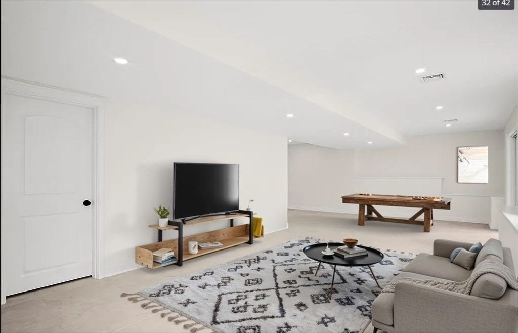 Game Room, Interior, Living room, Recessed Lighting