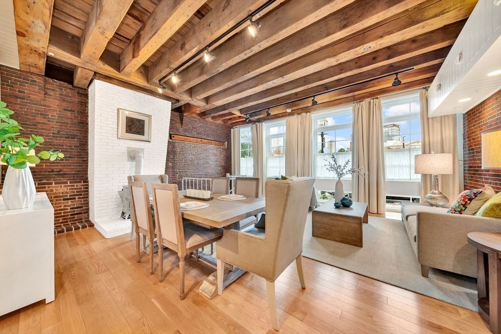 Dining room, Interior, Living room, Stone Walls, Wooden Beams, Wooden Ceilings, Wood Texture Flooring