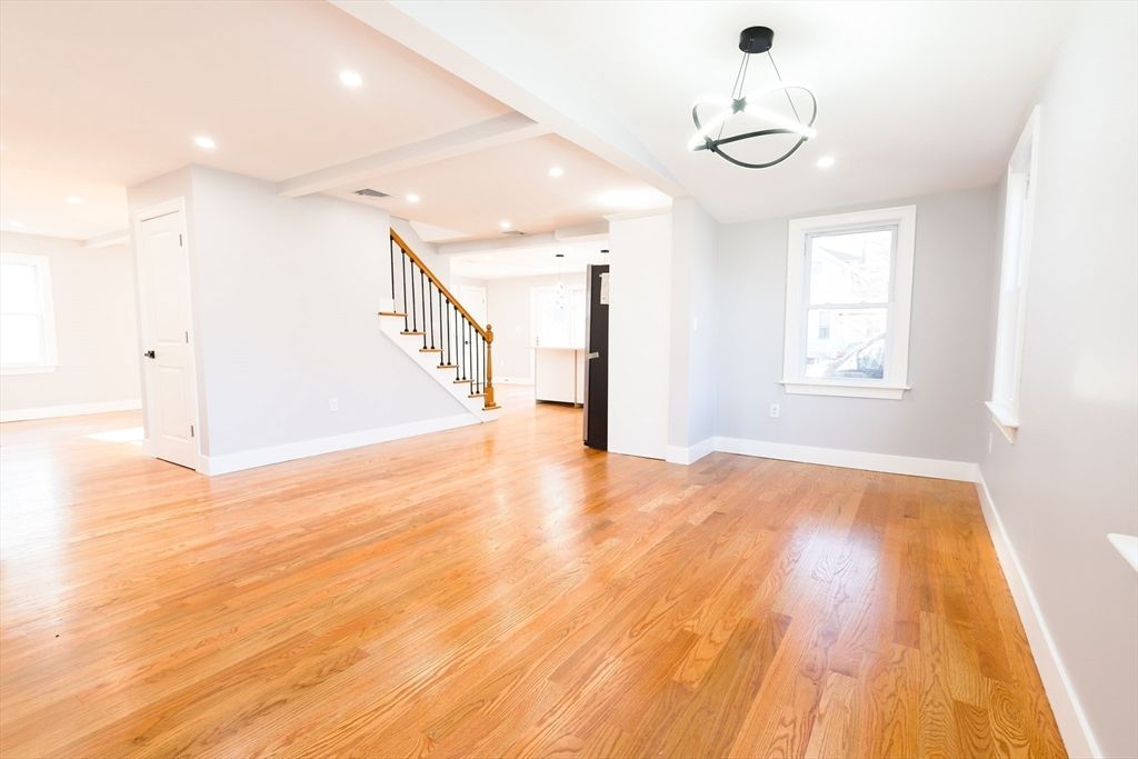 Empty room, Interior, Pendant Lights, Recessed Lighting, Wood Texture Flooring