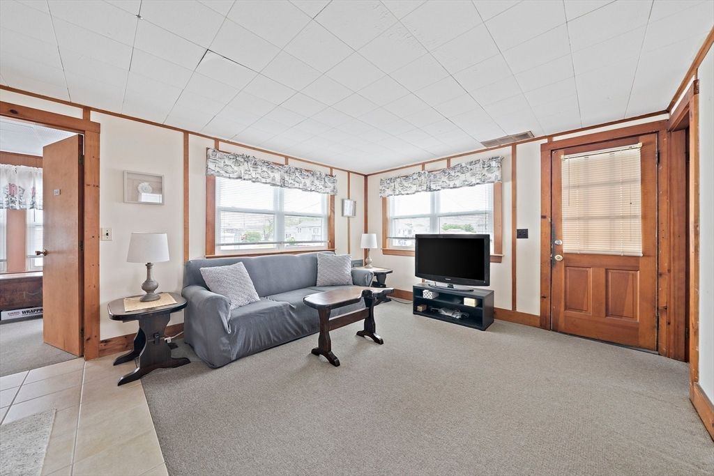 Interior, Living room