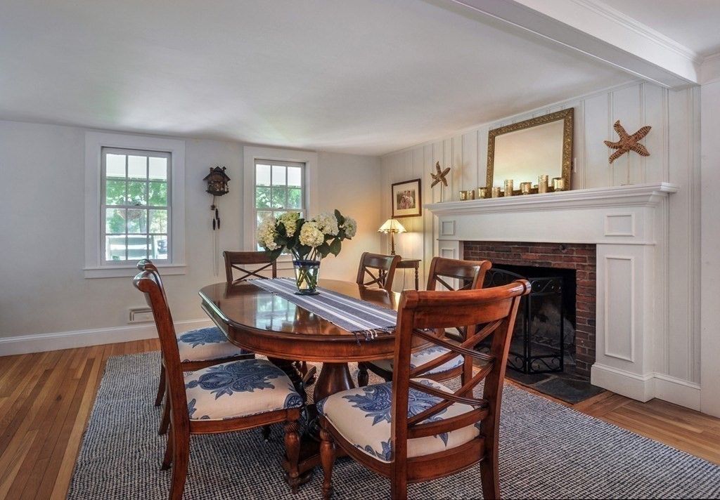 Dining room, Fireplace, Interior, Wood Texture Flooring