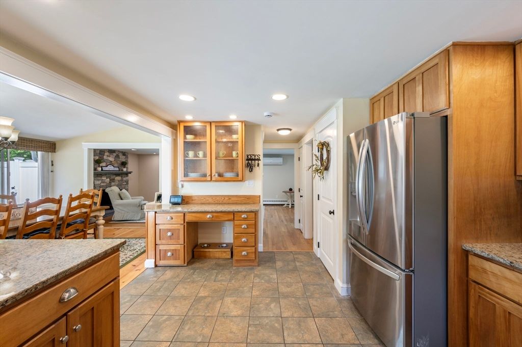 Dining room, Interior, Kitchen, Living room, Recessed Lighting, Stainless Steel Appliances
