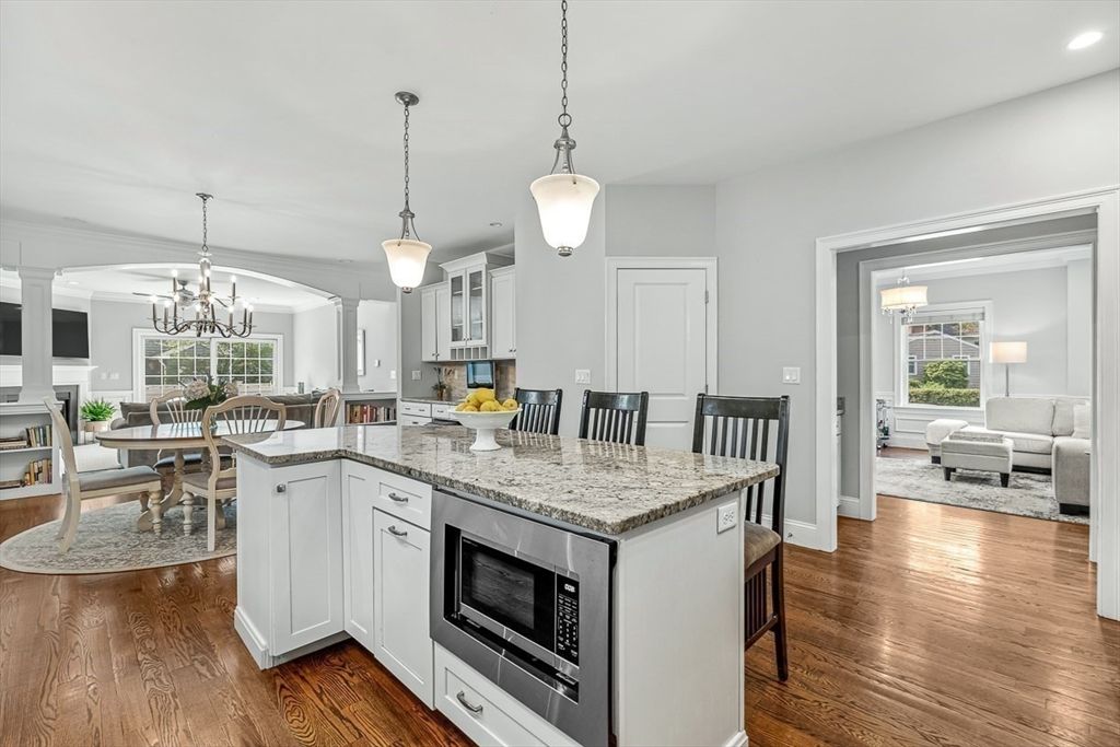 Chandelier, Dining room, Interior, Kitchen, Living room, Pendant Lights, Recessed Lighting, Wood Texture Flooring