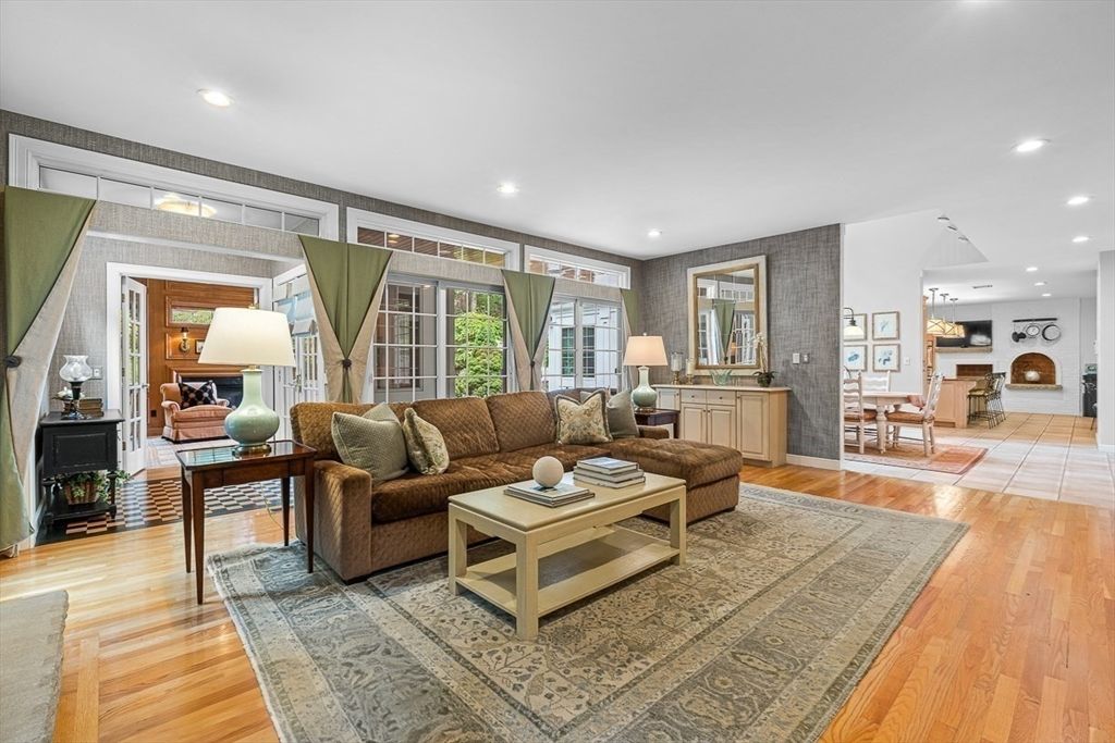 Dining room, Fireplace, Interior, Living room, Pendant Lights, Recessed Lighting, Wood Texture Flooring