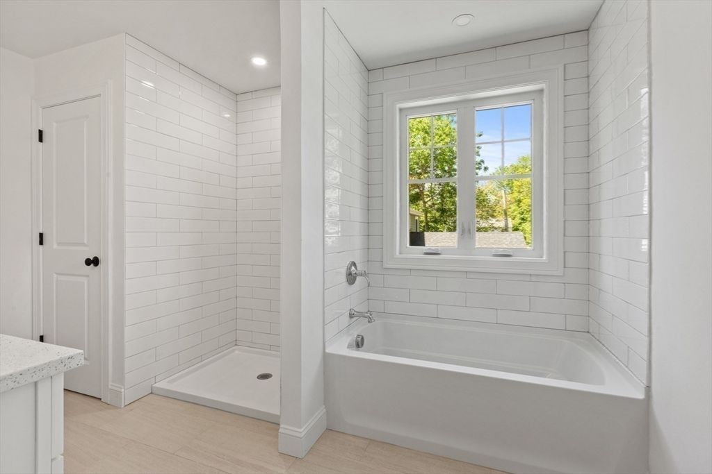 Bathroom, Interior, Recessed Lighting, Wood Texture Flooring