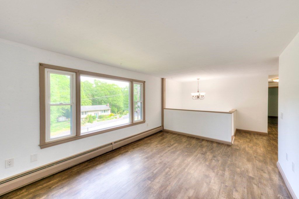 Chandelier, Empty room, Interior, Wood Texture Flooring