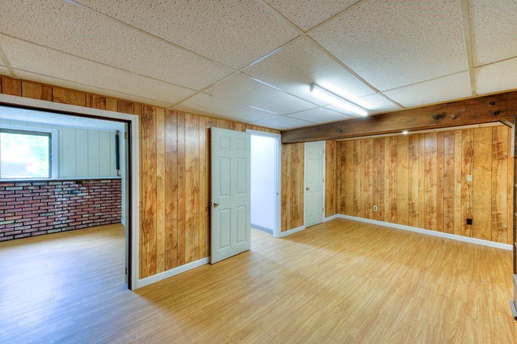 Empty room, Interior, Wood Texture Flooring, Wooden Walls