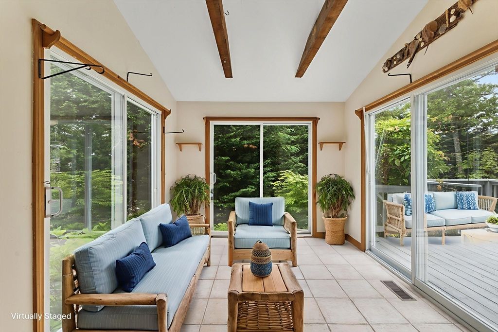 Interior, Living room, Sun Room, Wooden Beams