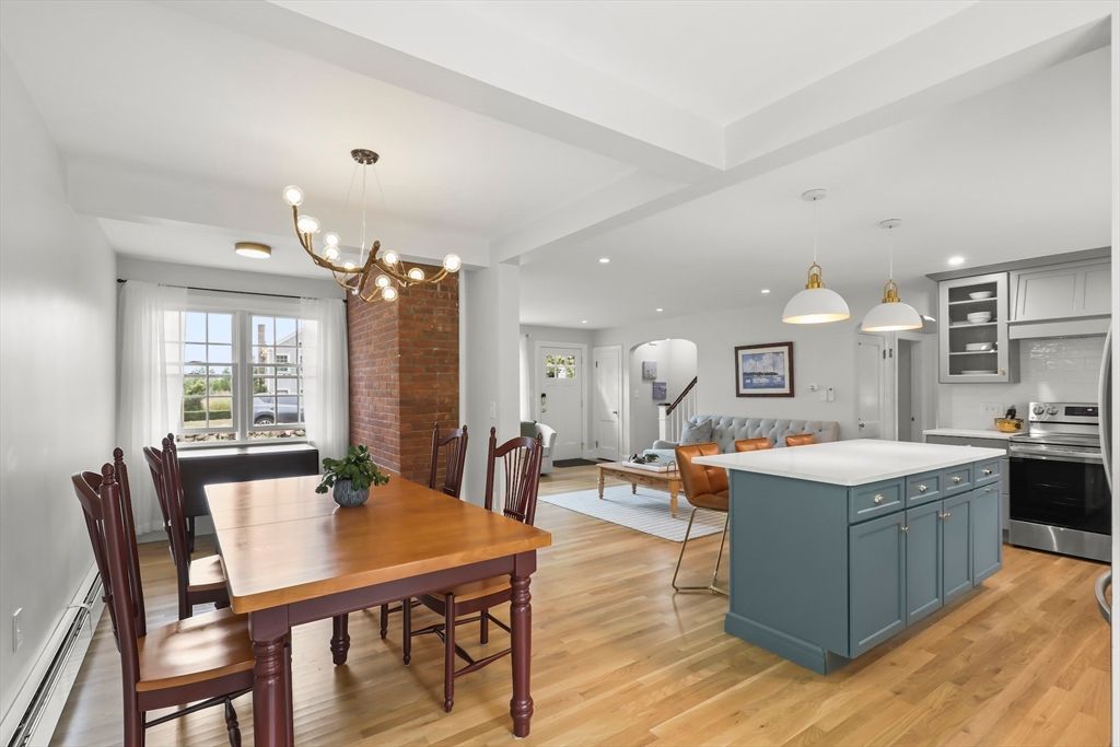 Dining room, Interior, Kitchen, Living room, Pendant Lights, Recessed Lighting, Stainless Steel Appliances, Wood Texture Flooring