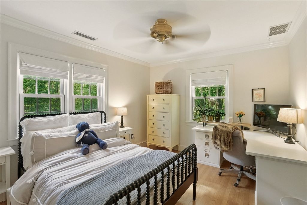 Bedroom, Home Office, Interior, Wood Texture Flooring