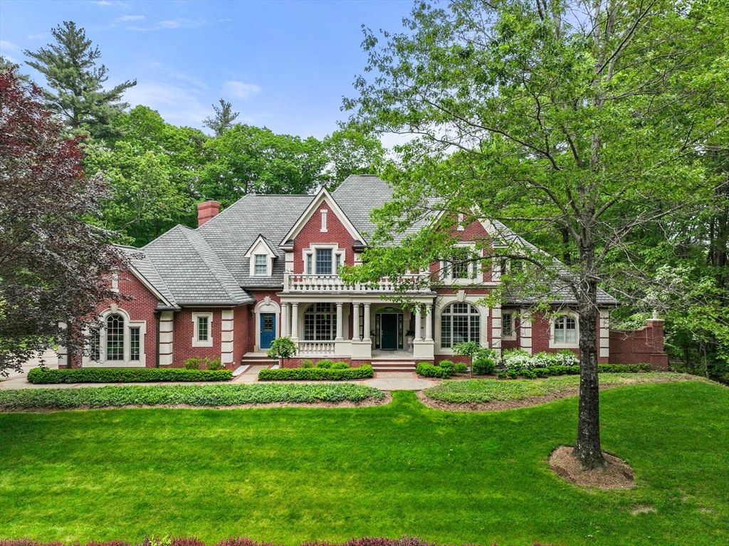 Backyard, Exterior, Facade, French Provincial