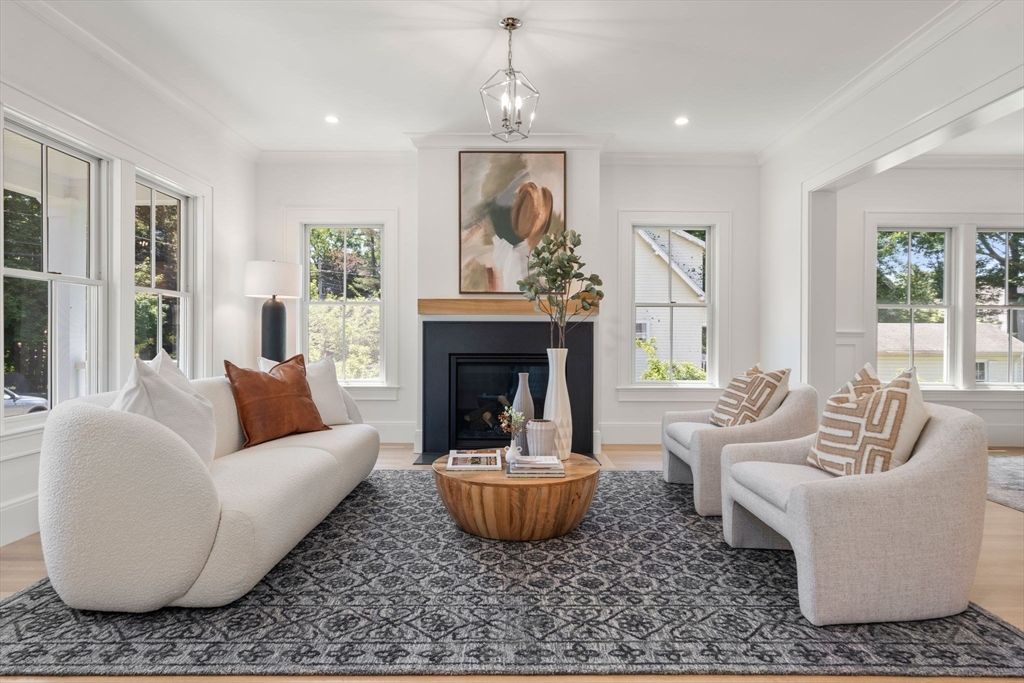 Fireplace, Interior, Living room, Pendant Lights, Recessed Lighting, Wood Texture Flooring