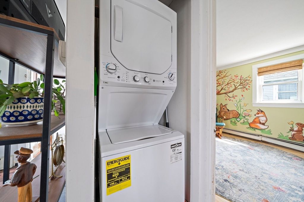Interior, Utility Closets, Washer