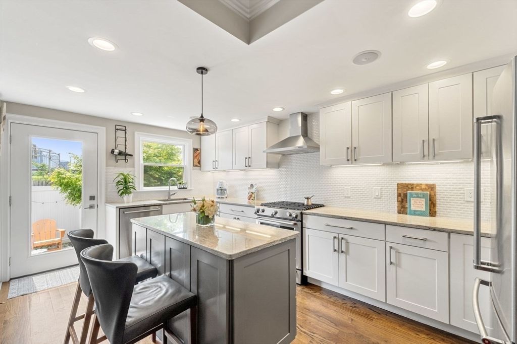 Interior, Kitchen, Pendant Lights, Recessed Lighting, Stainless Steel Appliances, Wood Texture Flooring