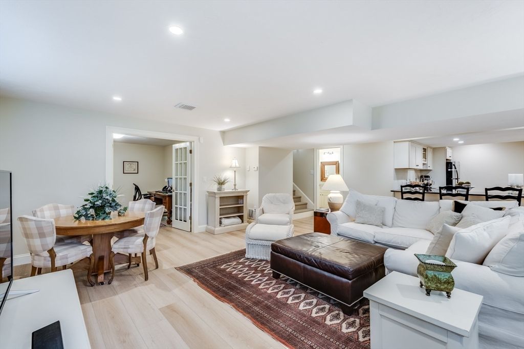Dining room, Interior, Living room, Recessed Lighting, Wood Texture Flooring