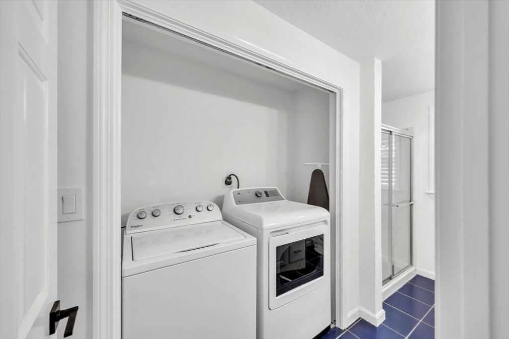 Interior, Utility Closets, Washer