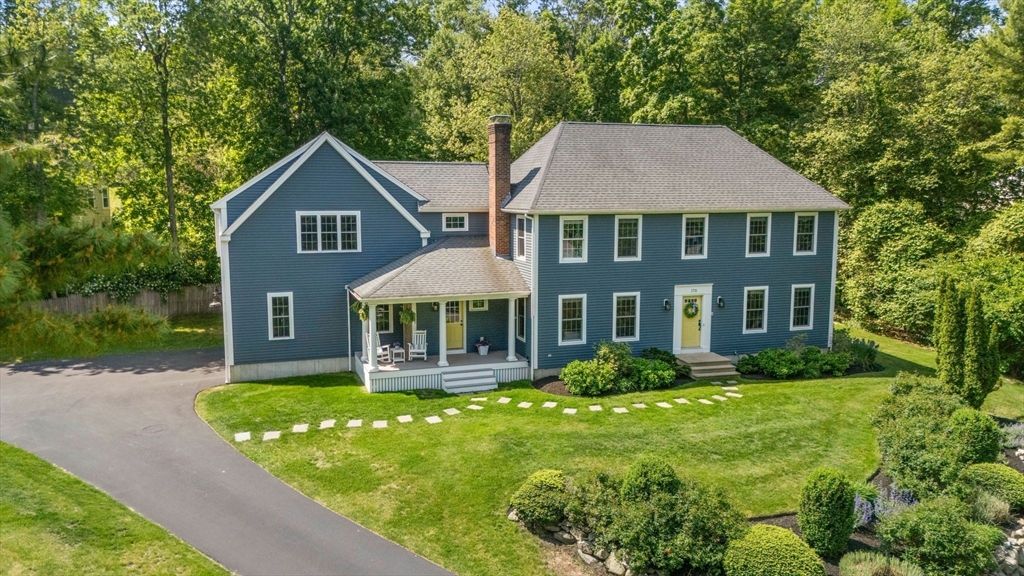 Backyard, Exterior, Facade, Georgian