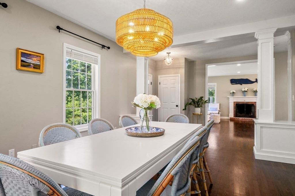 Chandelier, Dining room, Fireplace, Interior, Recessed Lighting, Wood Texture Flooring