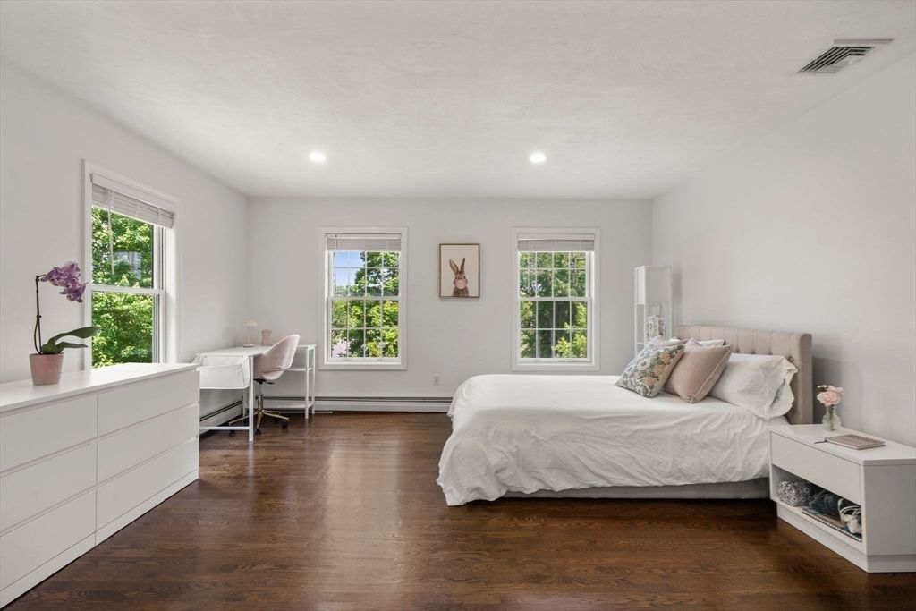 Bedroom, Home Office, Interior, Recessed Lighting, Wood Texture Flooring