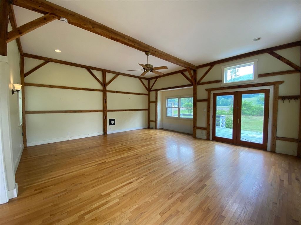 Empty room, Interior, Recessed Lighting, Wooden Beams, Wood Texture Flooring