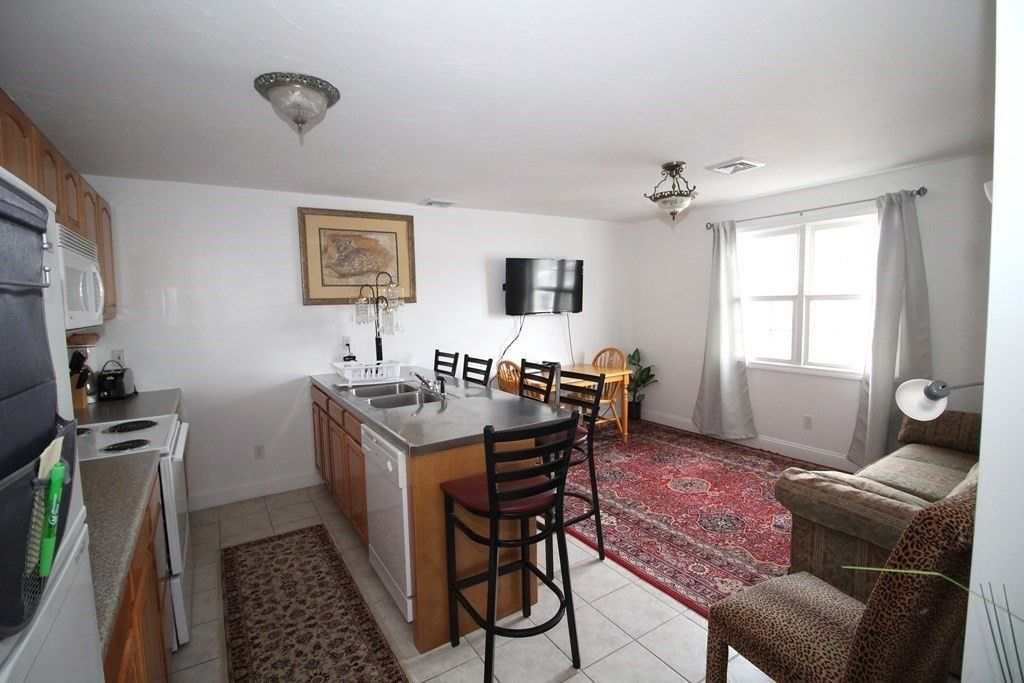 Dining room, Interior