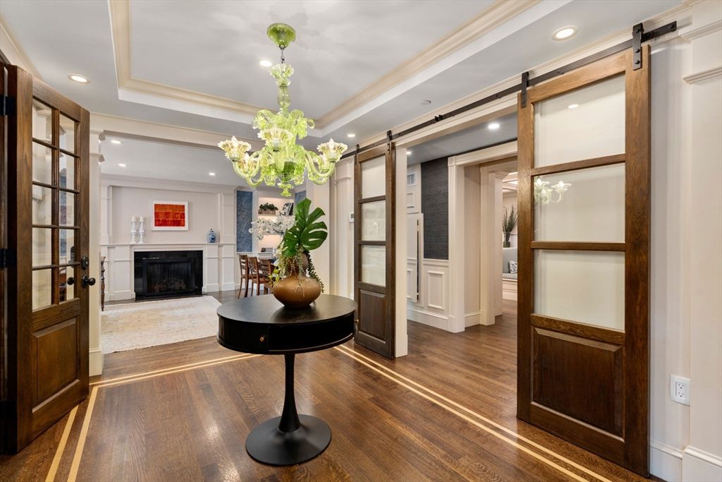 Chandelier, Fireplace, Interior, Recessed Lighting, Wood Texture Flooring