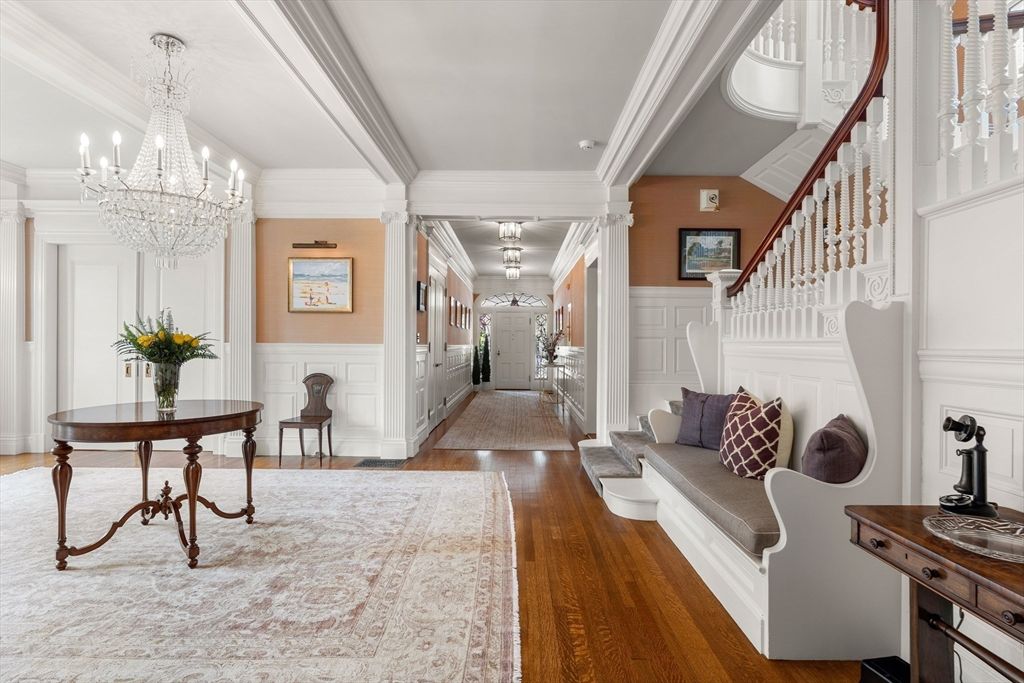 Chandelier, Interior, Wood Texture Flooring