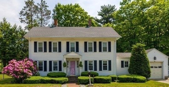 Attached, Exterior, Facade, Georgian