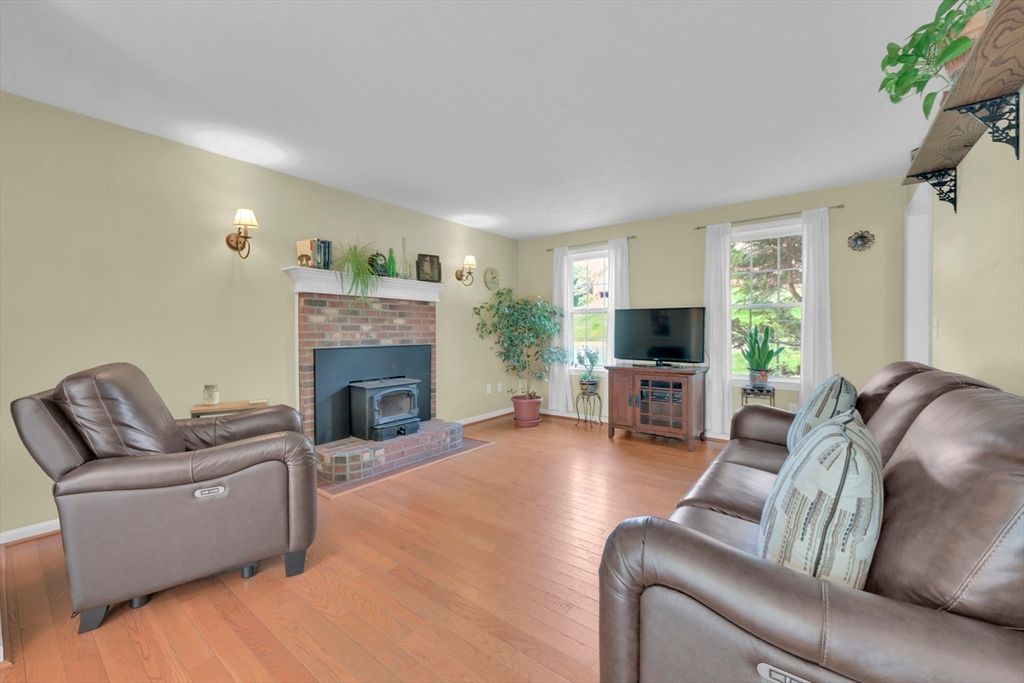 Fireplace, Interior, Living room, Wood Texture Flooring
