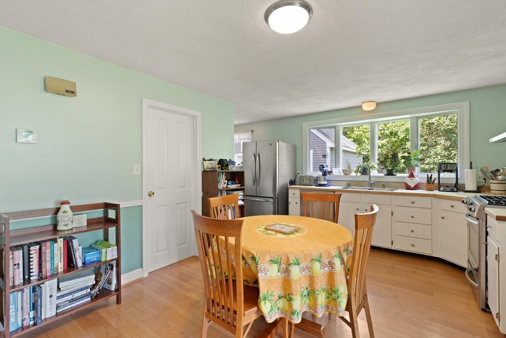 Dining room, Interior, Kitchen, Wood Texture Flooring