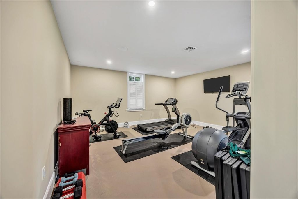 Fitness Equipment, Interior, Recessed Lighting