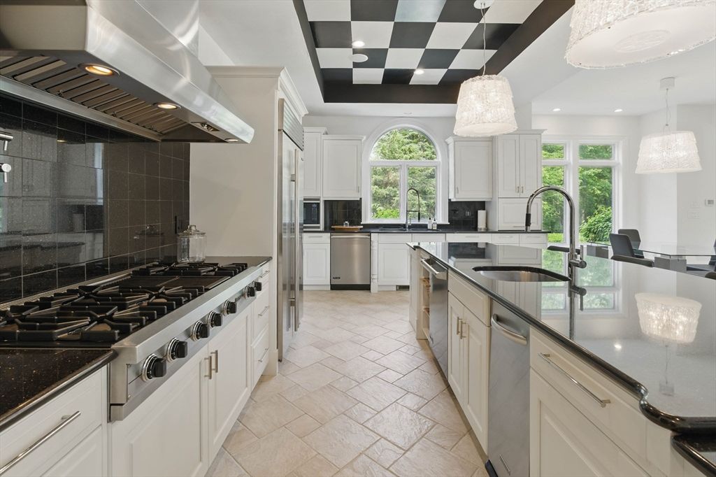 Interior, Kitchen, Pendant Lights, Recessed Lighting, Stainless Steel Appliances