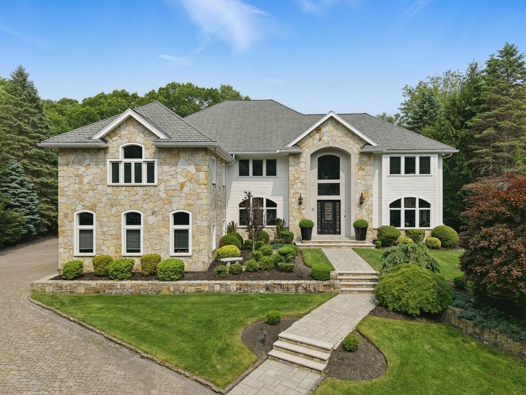 Exterior, Facade, French Provincial