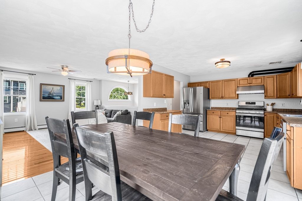 Dining room, Interior, Kitchen, Living room, Pendant Lights, Stainless Steel Appliances, Wood Texture Flooring