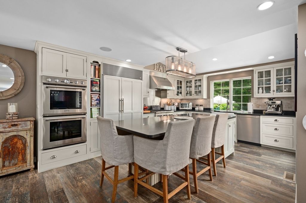 Chandelier, Interior, Kitchen, Recessed Lighting, Stainless Steel Appliances, Wood Texture Flooring