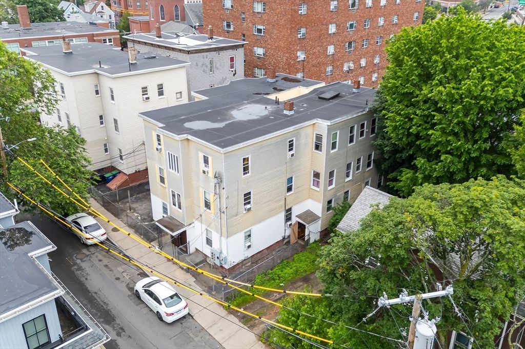 Exterior, Drone