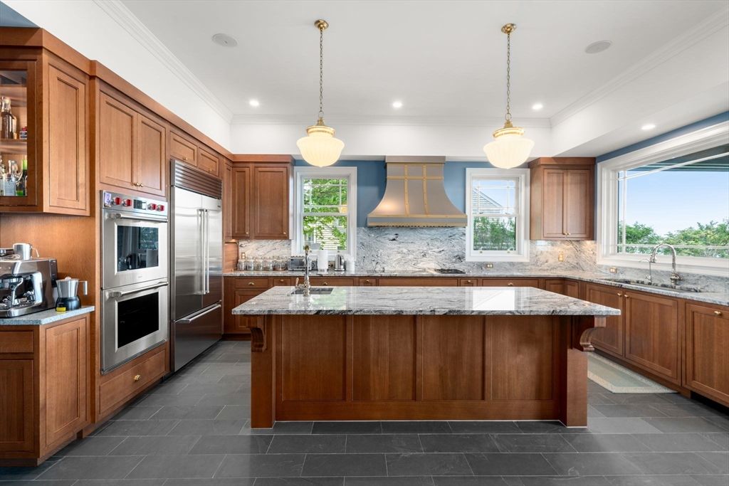 Interior, Kitchen, Pendant Lights, Recessed Lighting, Stainless Steel Appliances