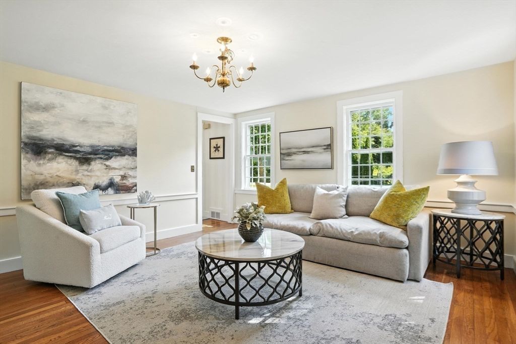 Chandelier, Interior, Living room, Wood Texture Flooring