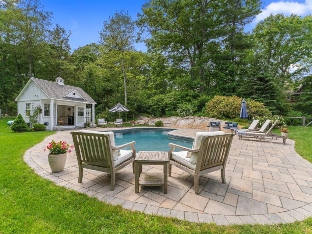 Backyard, Exterior, Pool