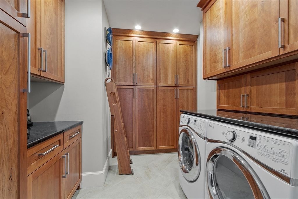 Interior, Recessed Lighting, Washer