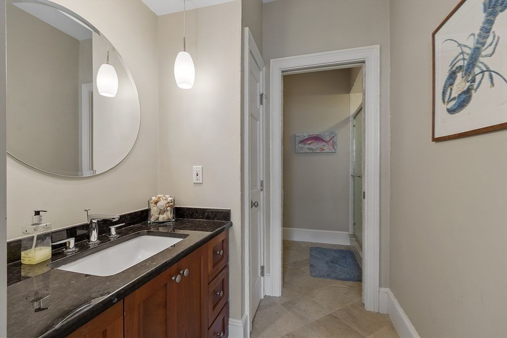Bathroom, Interior, Pendant Lights