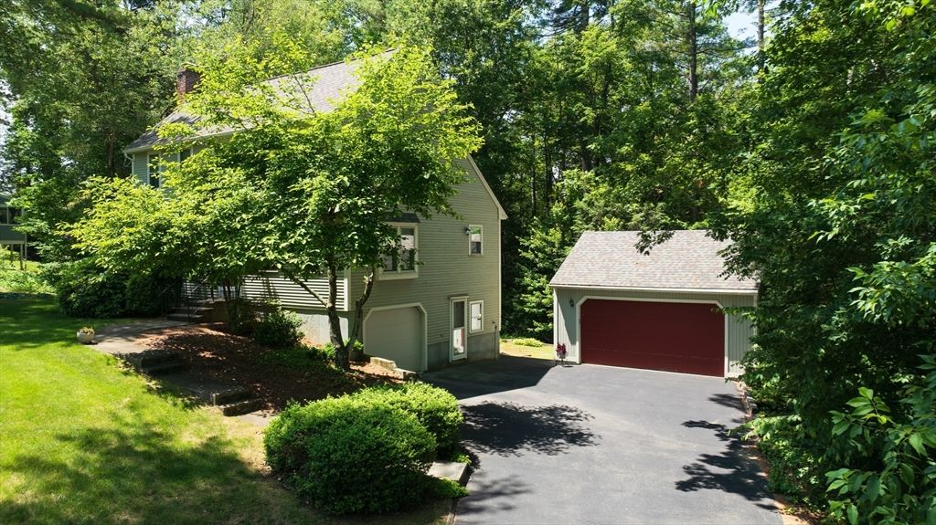 Backyard, Detached Garage, Exterior