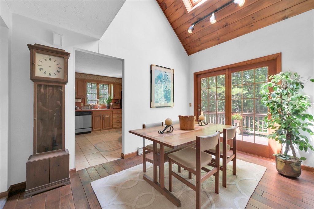 Dining room, Interior, Wooden Ceilings, Wood Texture Flooring