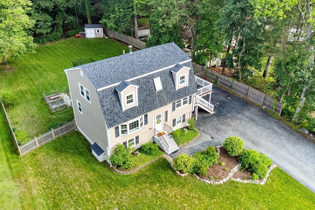 Exterior, Drone